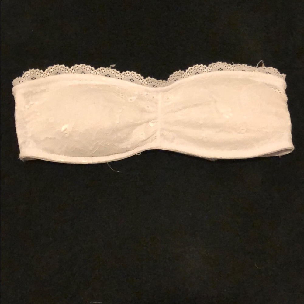 White Strapless Bra